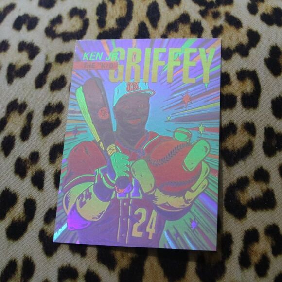 Ken Griffey Jr #1 Baseball Card - Picture 1 of 2